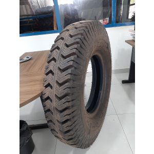 PNEU 1100X22 SUPER CONQUISTADOR 16PR BORR ST